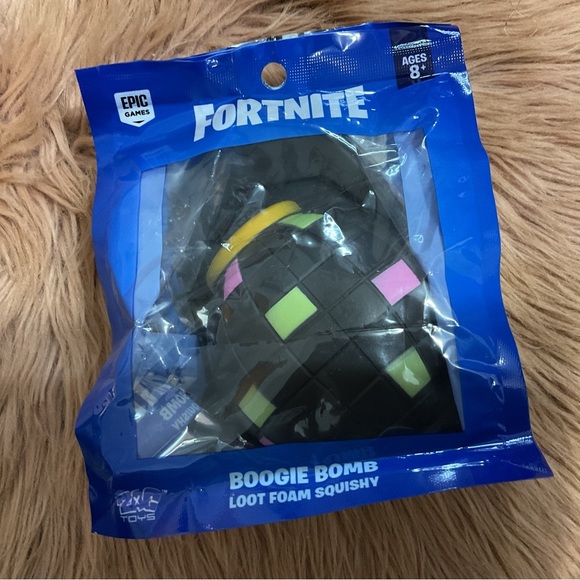Fortnite Bomb Squishy Collectable Epic Games NWT - Picture 3 of 5